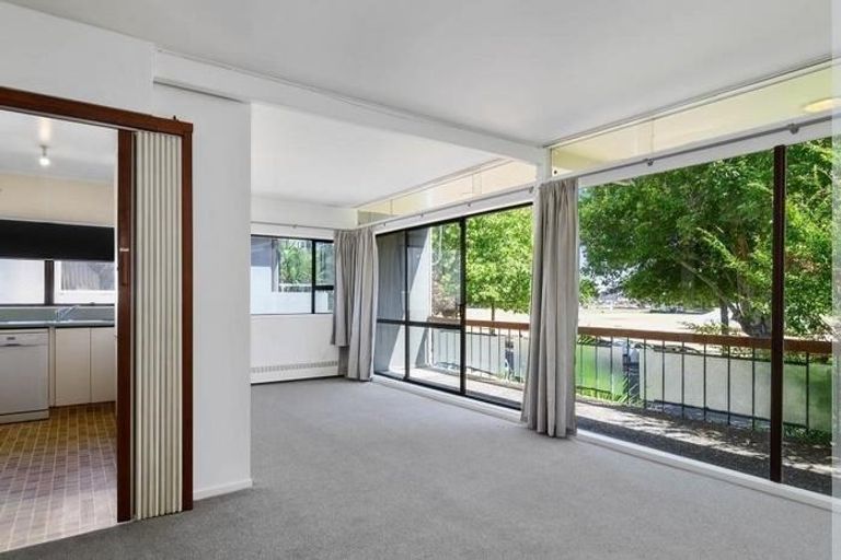 Photo of property in 1114 Whakaue Street, Rotorua, 3010
