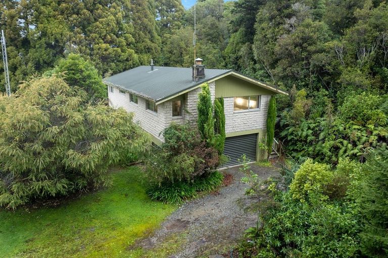 Photo of property in 406 Rutherglen Road, Marsden, Greymouth, 7805