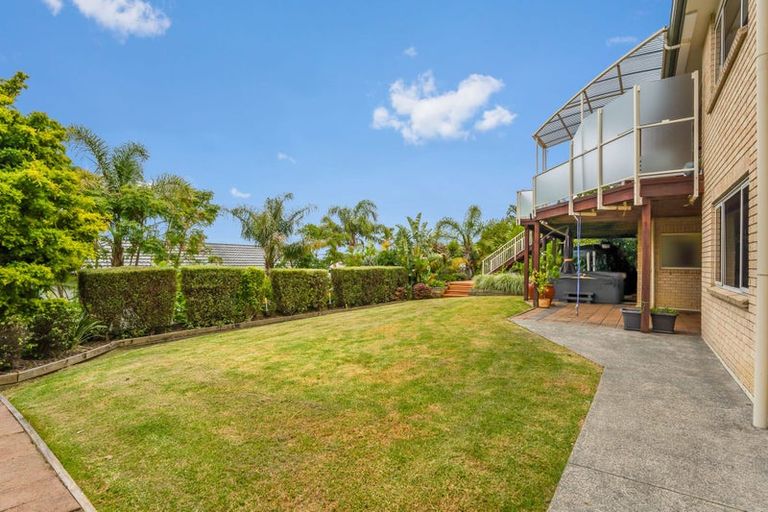 Photo of property in 5 Wairere Road, Torbay, Auckland, 0630