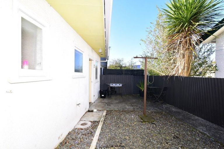 Photo of property in 2/90 Campbell Street, Whanganui, 4500