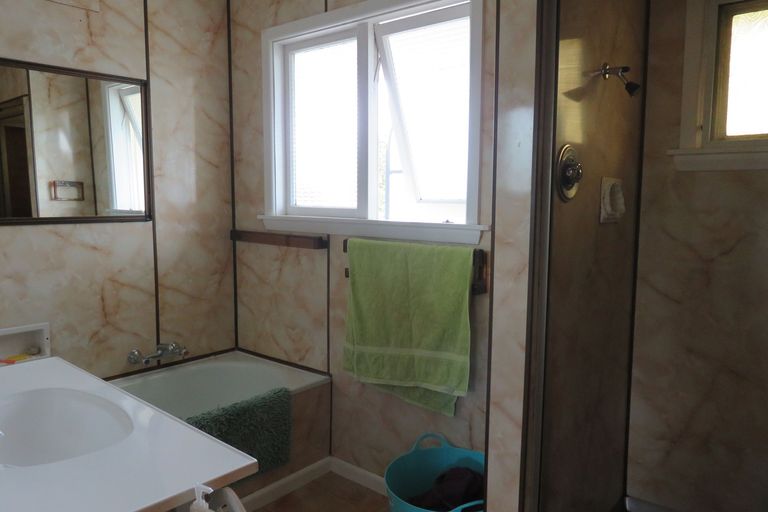 Photo of property in 92 Acacia Drive, Levels, Timaru, 7973