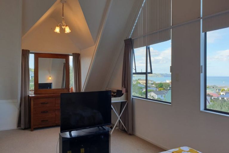 Photo of property in 16 Matangi Terrace, Snells Beach, 0920