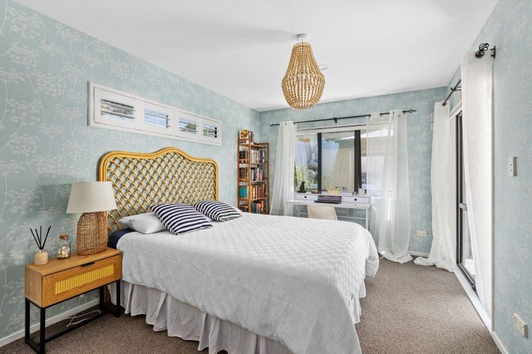 Photo of property in 1169 Whangaparaoa Road, Gulf Harbour, Whangaparaoa, 0930