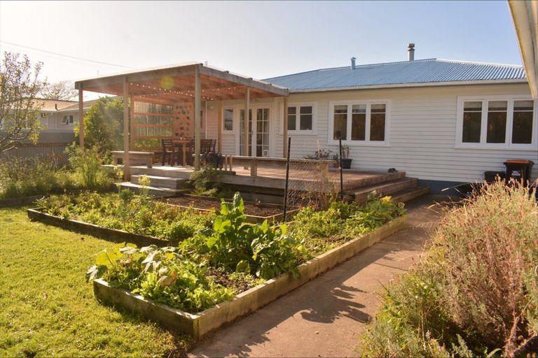 Photo of property in 32 Kingston Street, Awapuni, Palmerston North, 4412