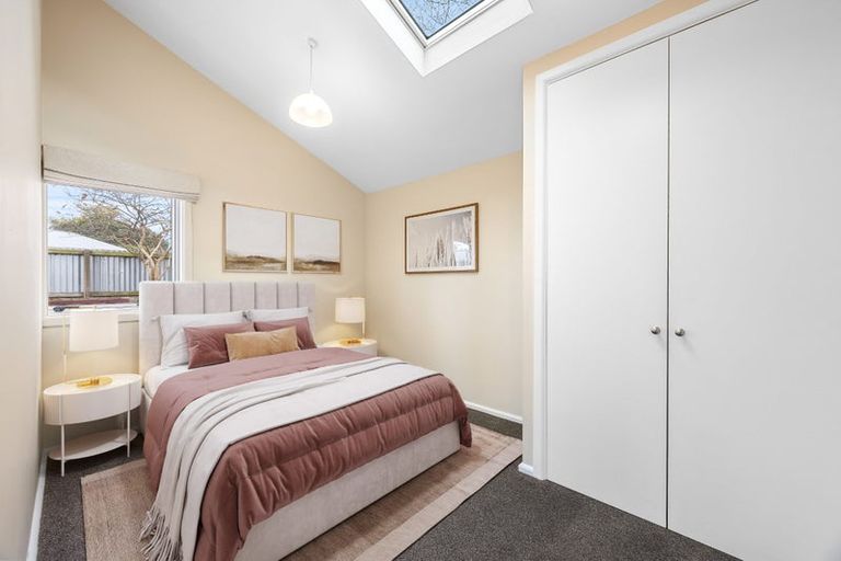 Photo of property in 239a Lake Terrace Road, Shirley, Christchurch, 8061