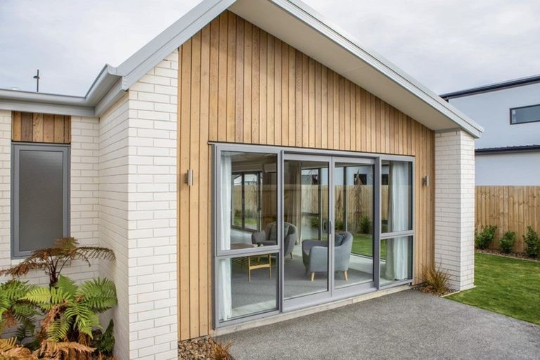 Photo of property in 63 Prestons Park Drive, Marshland, Christchurch, 8083