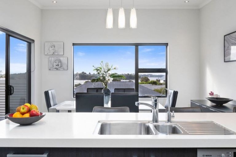 Photo of property in 23 Talbot Place, Welcome Bay, Tauranga, 3112