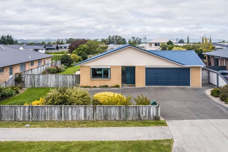 Photo of property in 43 Solway Crescent, Solway, Masterton, 5810