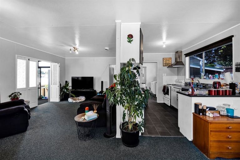 Photo of property in 48 Sole Avenue, Bell Block, New Plymouth, 4312
