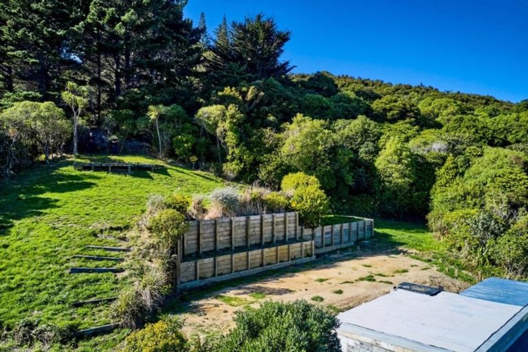 Photo of property in 88-90 Cluny Road, Plimmerton, Porirua, 5026
