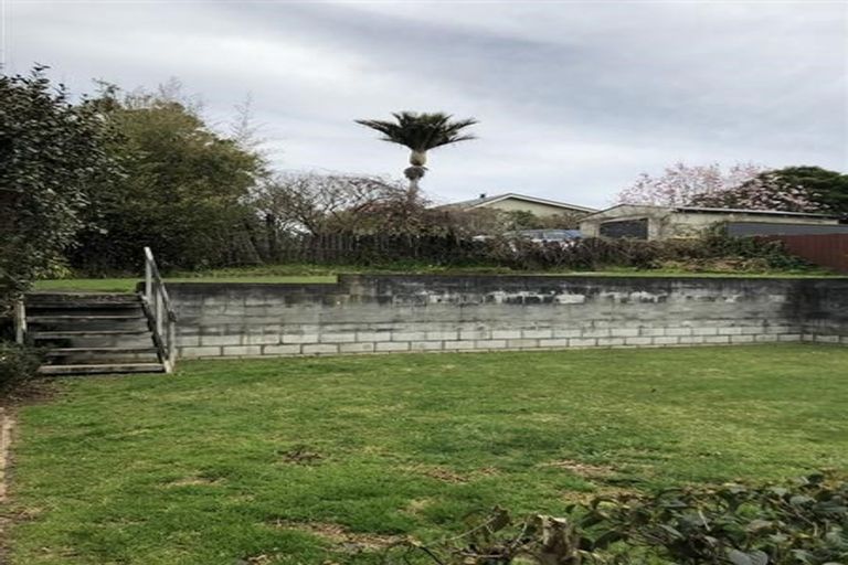 Photo of property in 15 Lancaster Street, Levin, 5510