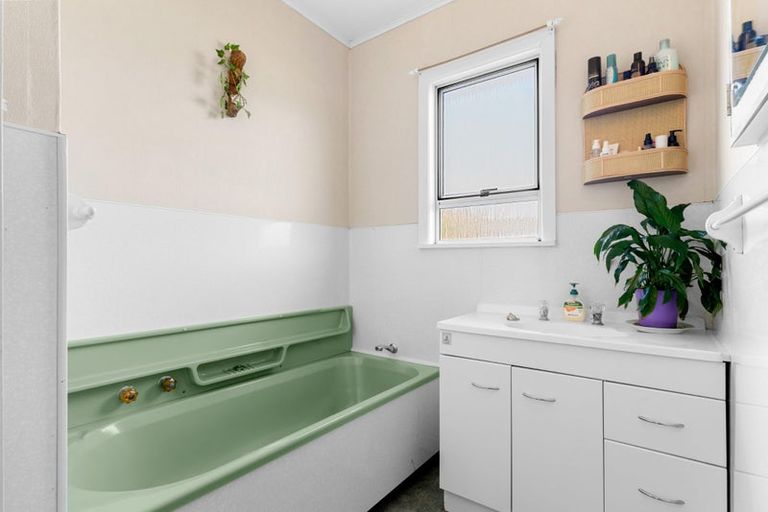 Photo of property in 102 Freyberg Road, Ruawai, 0530