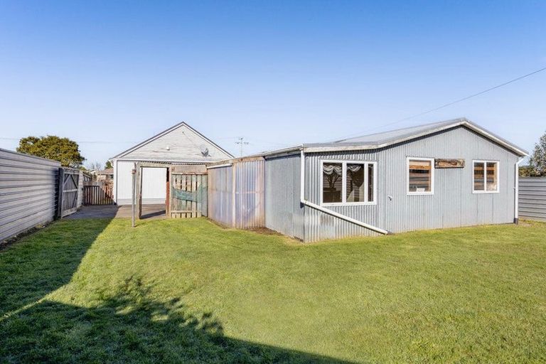 Photo of property in 46 Hussey Street, Waverley, 4510