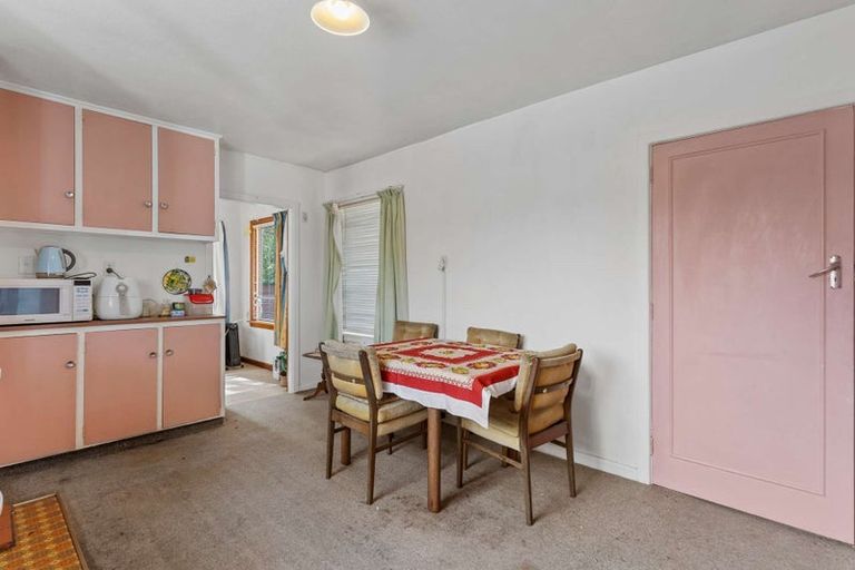 Photo of property in 84 Northcote Road, Northcote, Christchurch, 8052