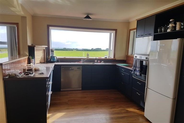 Photo of property in 164 Kaihihi Road, Okato, New Plymouth, 4381