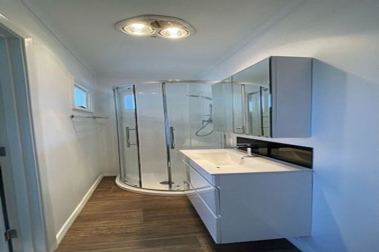 Photo of property in 1 Winchester Street, Levin, 5510