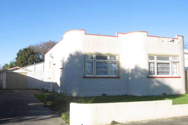 Photo of property in 41 Thomson Street, West End, Palmerston North, 4412