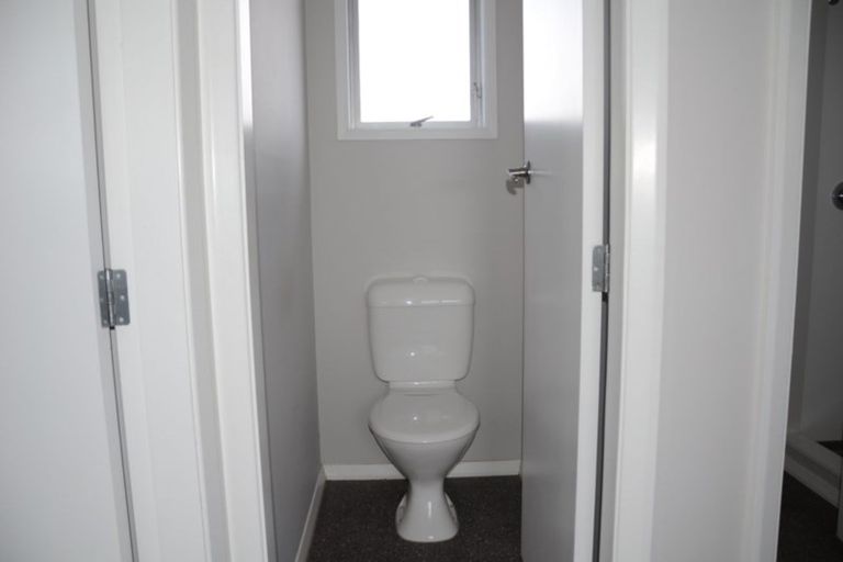 Photo of property in 33 Farnborough Street, Aranui, Christchurch, 8061