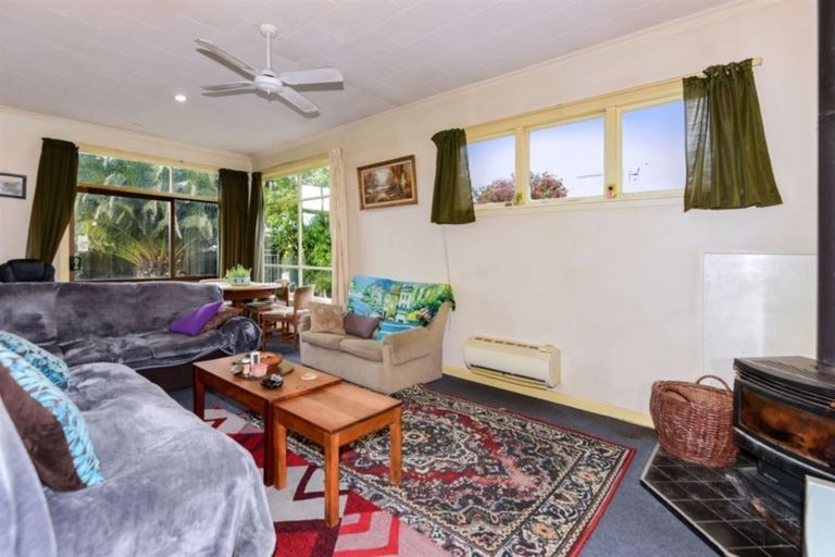 Photo of property in 81 Beresford Street, New Brighton, Christchurch, 8061