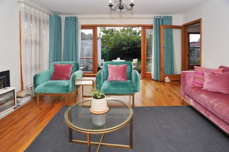 Photo of property in 62 Woodbury Street, Russley, Christchurch, 8042