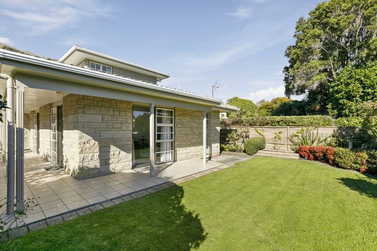 Photo of property in 14 Bloomfield Terrace, Hutt Central, Lower Hutt, 5010