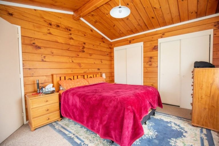 Photo of property in 13 Parfitt Place, Ngatea, 3503