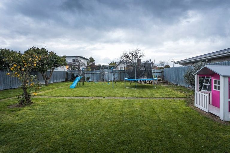 Photo of property in 442 Tremaine Avenue, Takaro, Palmerston North, 4410