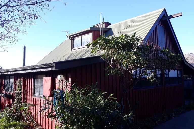 Photo of property in 152 Port Hills Road, Heathcote Valley, Christchurch, 8022