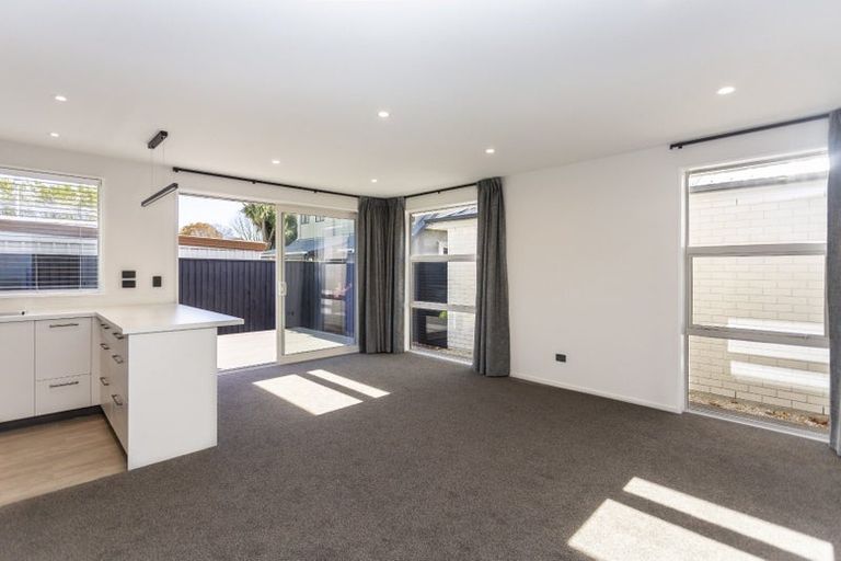 Photo of property in 157 Yaldhurst Road, Sockburn, Christchurch, 8042