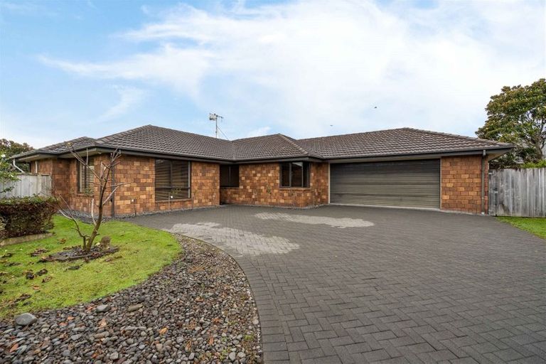 Photo of property in 18 Innswood Place, Rototuna North, Hamilton, 3210