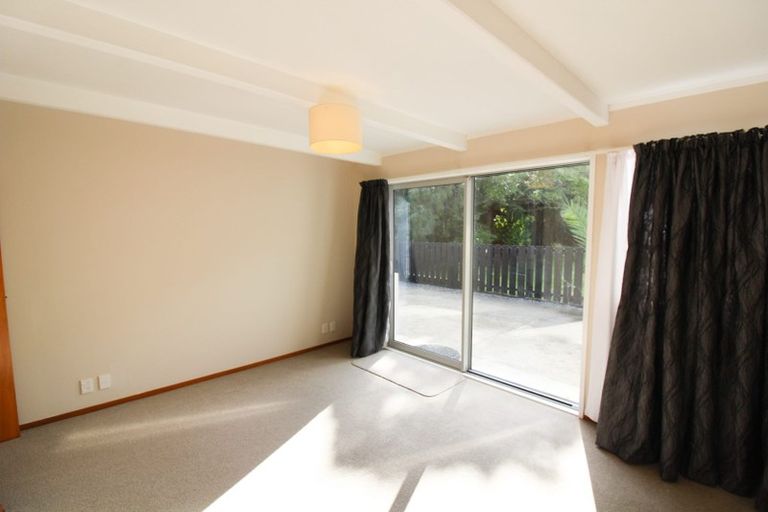 Photo of property in 1/63 Cheviot Road, Lowry Bay, Lower Hutt, 5013