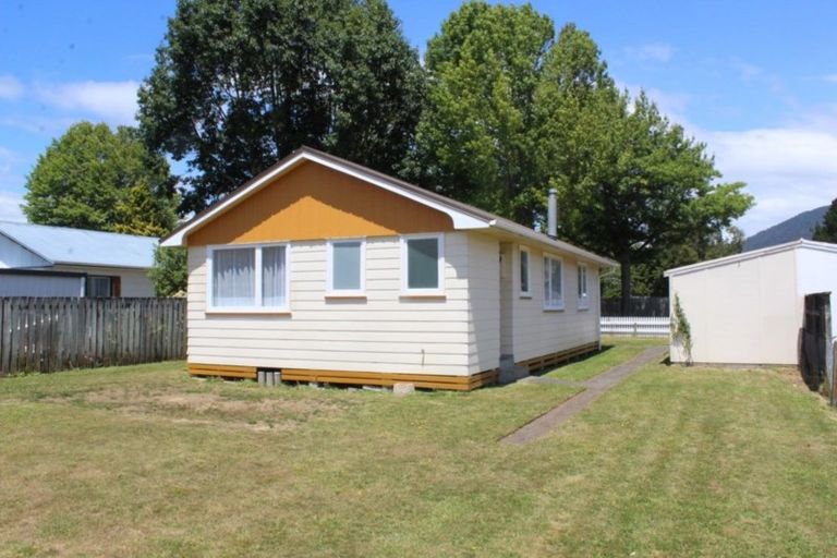 Photo of property in 40 Rangiamohia Road, Turangi, 3334