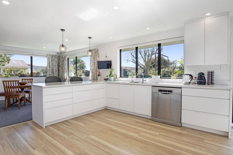 Photo of property in 45a Belvedere Avenue, Waikanae, 5036