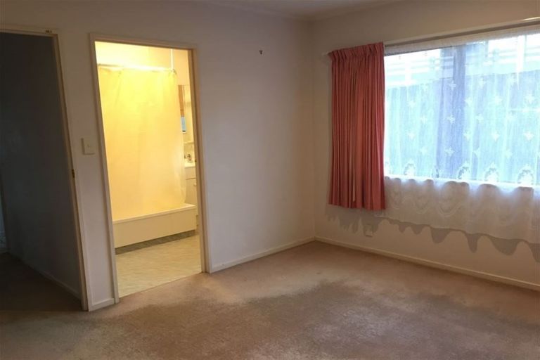 Photo of property in 66b Titirangi Road, New Lynn, Auckland, 0600