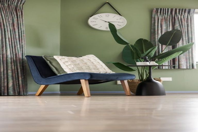 Photo of property in 5 Burnt Oak Drive, Pyes Pa, Tauranga, 3112