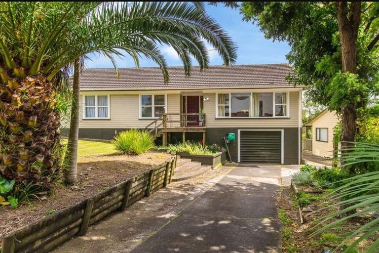 Photo of property in 258 Pakuranga Road, Pakuranga Heights, Auckland, 2010