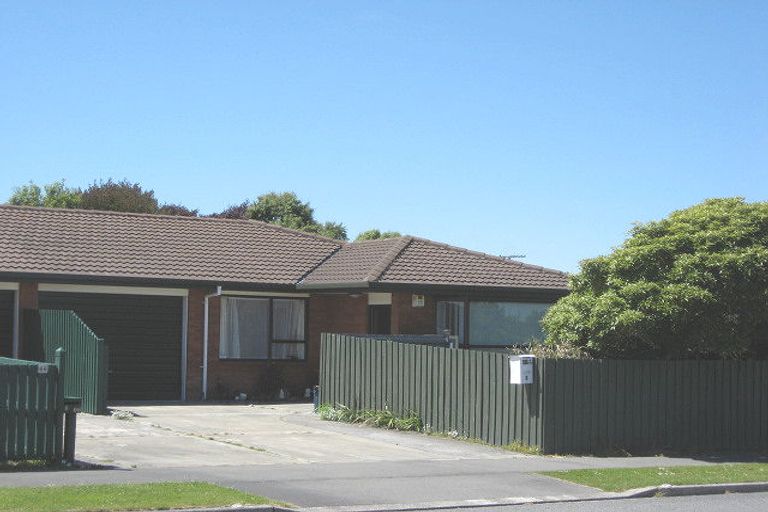 Photo of property in 1/66 Donnington Street, Parklands, Christchurch, 8083