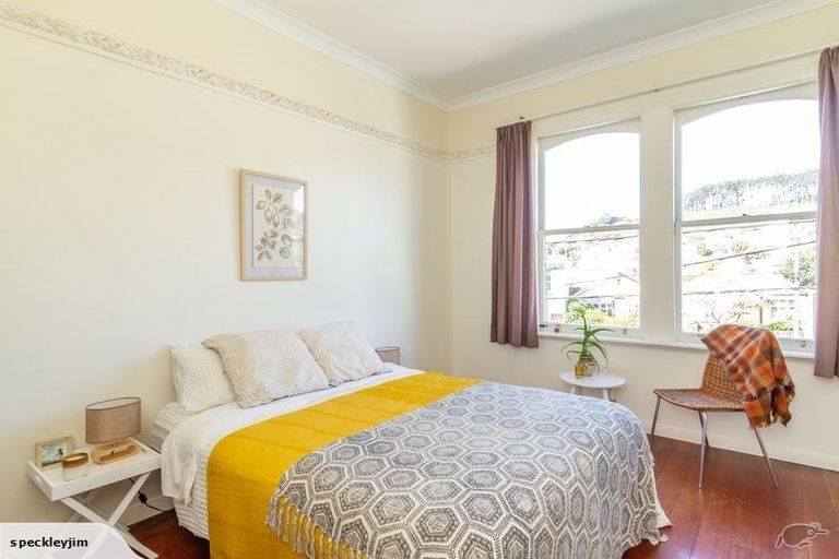 Photo of property in 10 Russell Terrace, Newtown, Wellington, 6021