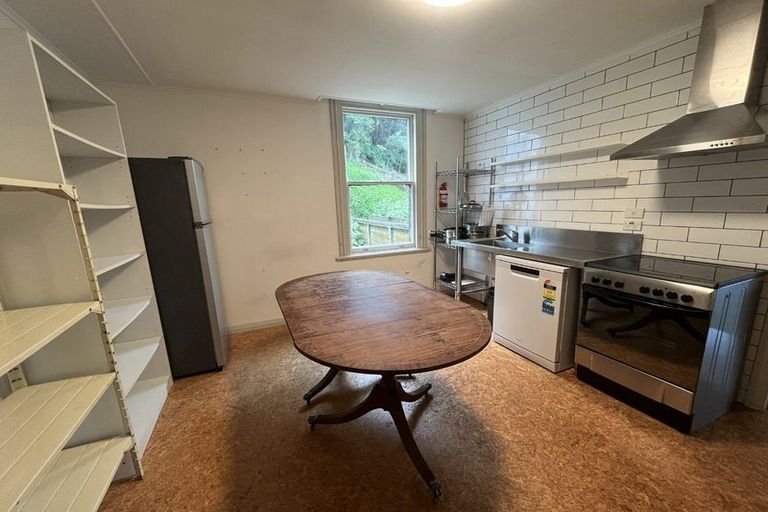 Photo of property in 3 Crieff Street, Northland, Wellington, 6012