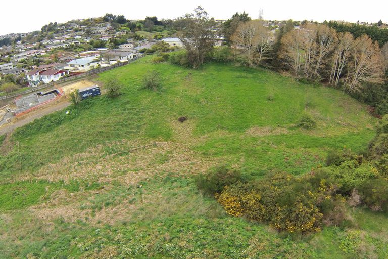 Photo of property in 13 Wattie Fox Lane, Kenmure, Dunedin, 9011