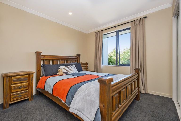 Photo of property in 24 Churchlea Place, Darfield, 7510