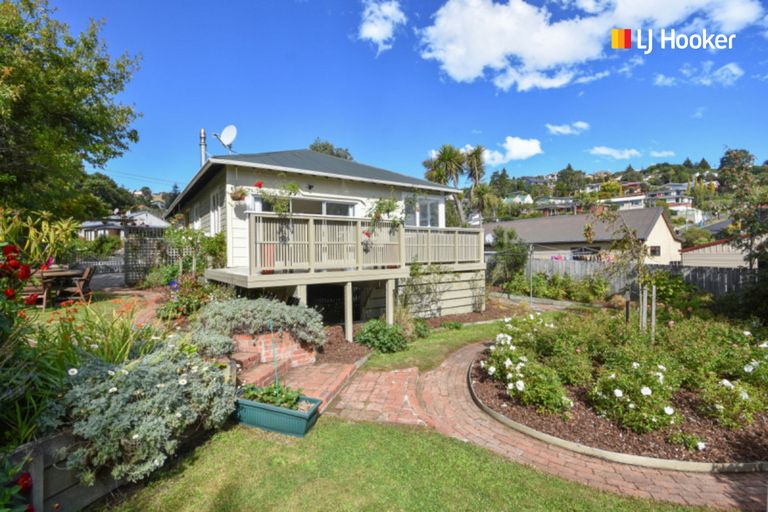 Photo of property in 82 Barr Street, Kenmure, Dunedin, 9011