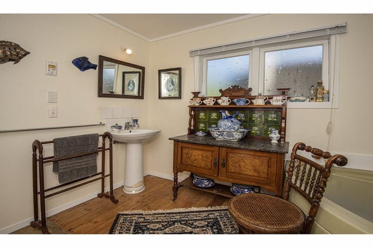 Photo of property in 47 Norton Street, Te Kopuru, 0391