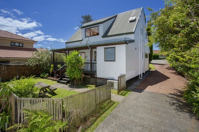 Photo of property in 34 The Avenue, Albany, Auckland, 0632