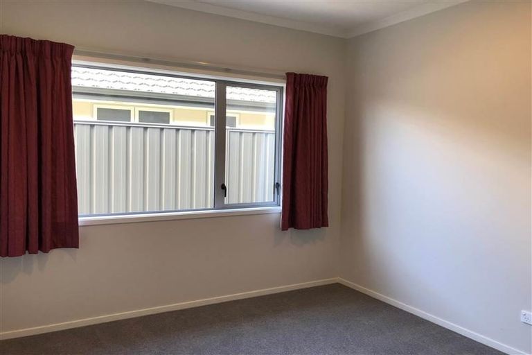 Photo of property in 17 Drake Crescent, Awatoto, Napier, 4110