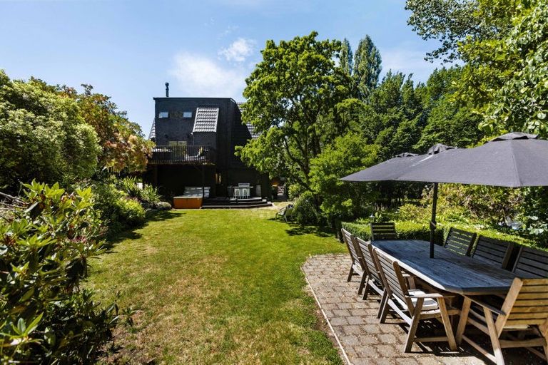 Photo of property in 17-21 Wairau Road, Albert Town, Wanaka, 9305