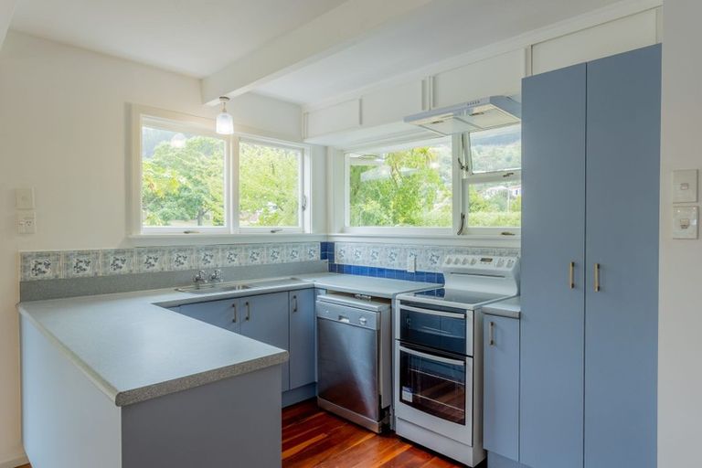 Photo of property in 136 Wakefield Avenue, Sumner, Christchurch, 8081