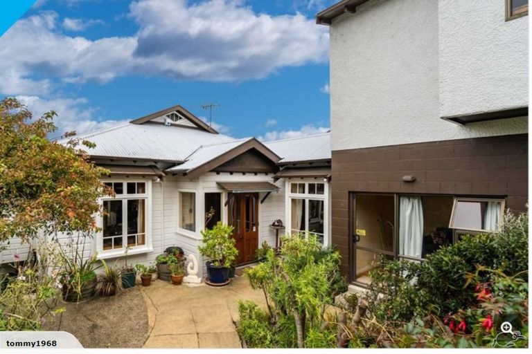 Photo of property in 32 City Road, Roslyn, Dunedin, 9010