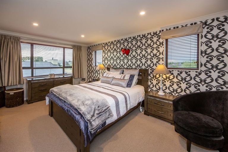 Photo of property in 5 Ruby Avenue, Northwood, Christchurch, 8051