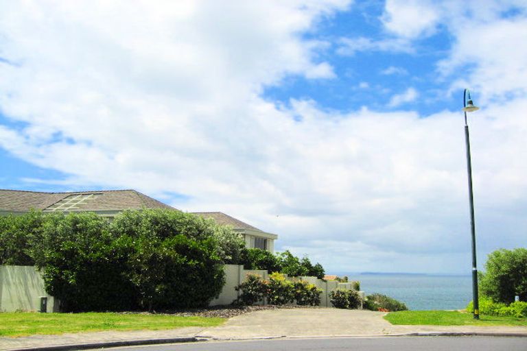 Photo of property in 364 Pinecrest Drive, Gulf Harbour, Whangaparaoa, 0930